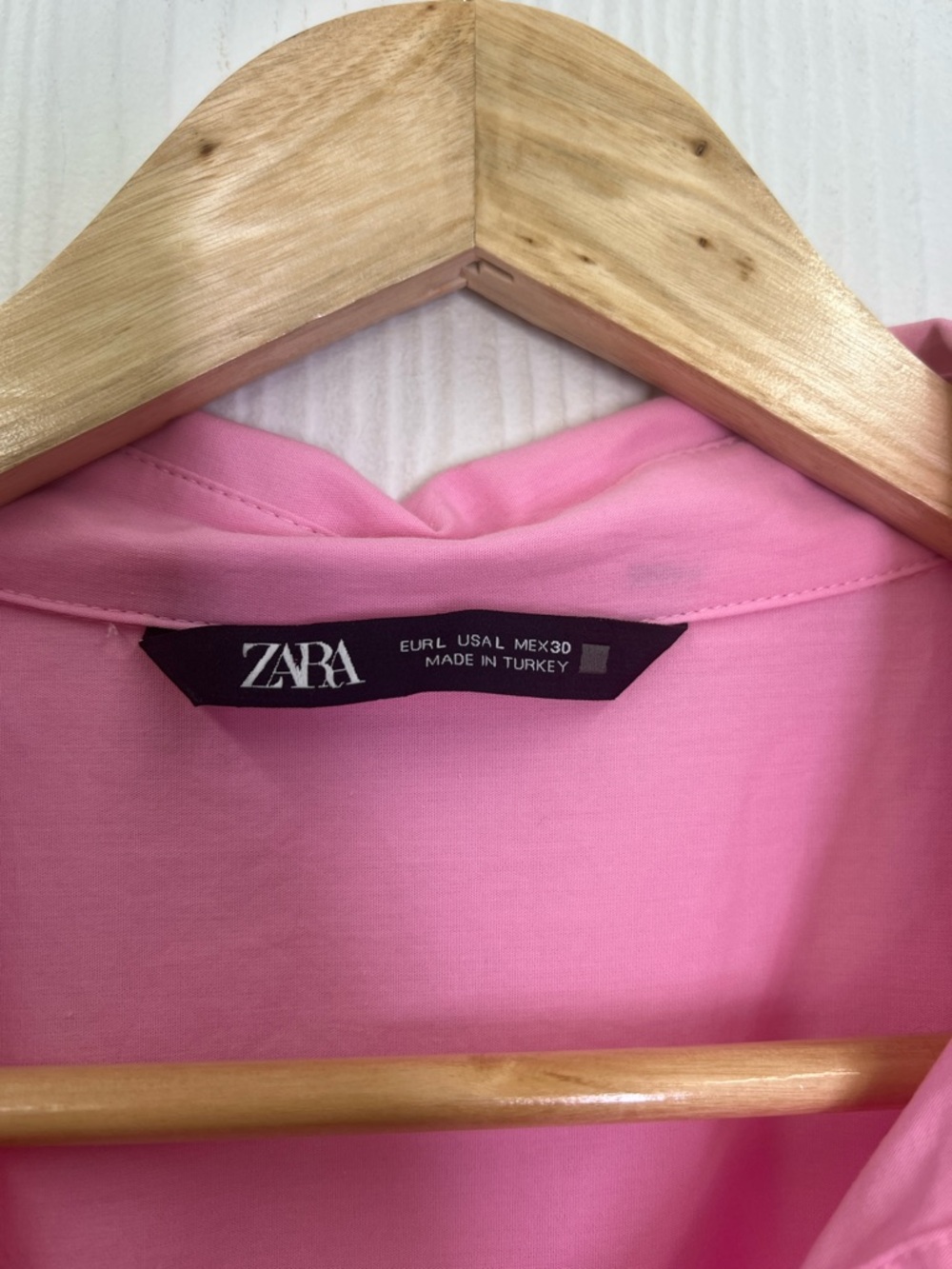 Zara  - Bubble Gum Pink Button Down Long Sleeve Oversized Shirt Size Large - Picture 8 of 9